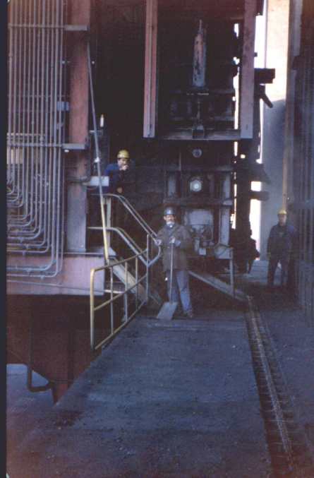 Machine PED (pilonneuse-enfourneuse-dfourneuse)